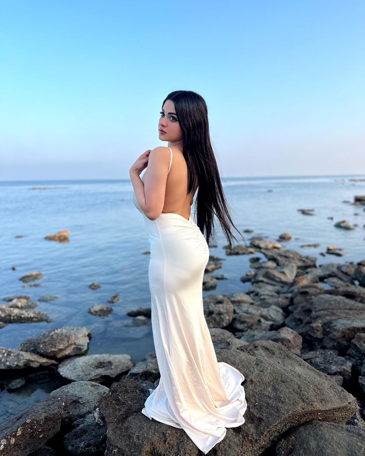 Call Girls In Sadar Bazar ණ9711014705ණ Delhi Escorts Service