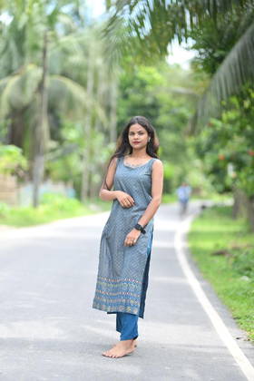 Top model 𝟵𝟯𝟬𝟰𝟲𝟭𝟱𝟭𝟮𝟳 college call girl service available in