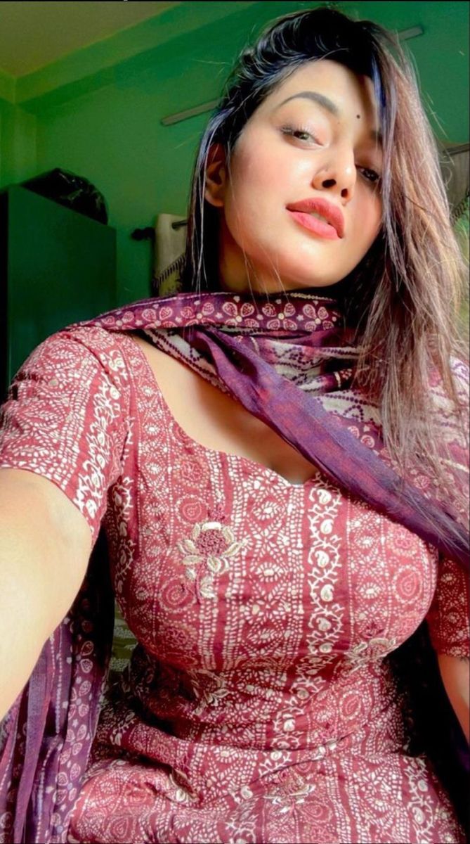 Call Girls in Daryaganj ((9643900018)) Escort Service Delhi Ncr