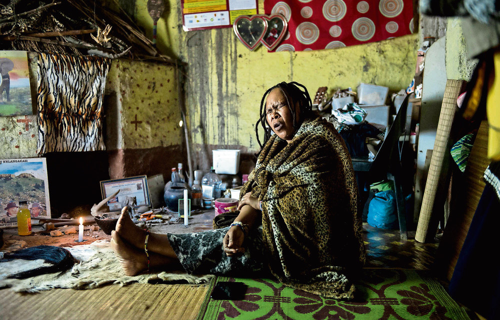 BEST SANGOMA [[[+ 27608019525]]]⓶ TRADITIONAL HEALER / PRETORIA, SOSHANGUVE, MAMELODI, HAMMANSKRAA