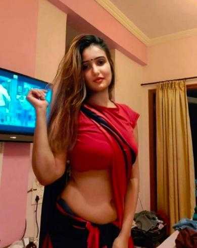 Top model 𝟵𝟯𝟬𝟰𝟲𝟭𝟱𝟭𝟮𝟳 college call girl service available in