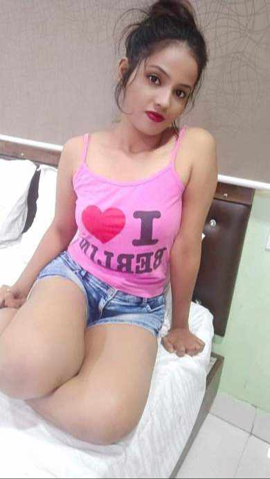 Top model 𝟵𝟯𝟬𝟰𝟲𝟭𝟱𝟭𝟮𝟳 college call girl service available in