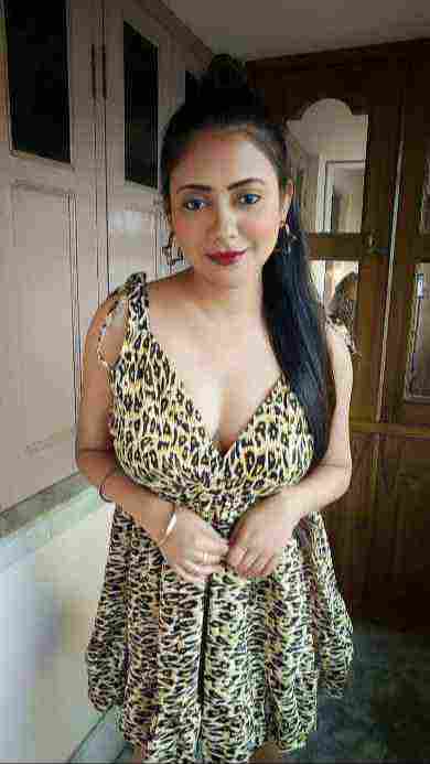 Top model 𝟵𝟯𝟬𝟰𝟲𝟭𝟱𝟭𝟮𝟳 college call girl service available in