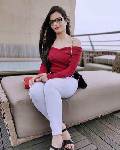 Cuttack Top model 𝟵𝟯𝟬𝟰𝟲𝟭𝟱𝟭𝟮𝟳 college call girl service available in