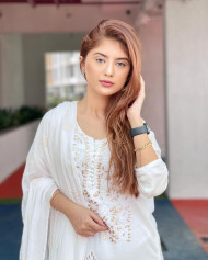 model-arishfa-khan-pictures-wallpaper-hd-11631795166a8kya4zhwa-1