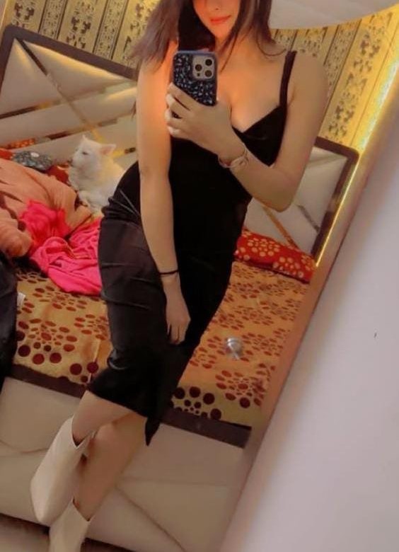 Call Girls in Vasant Vihar 8448224330 Premium Escort Service