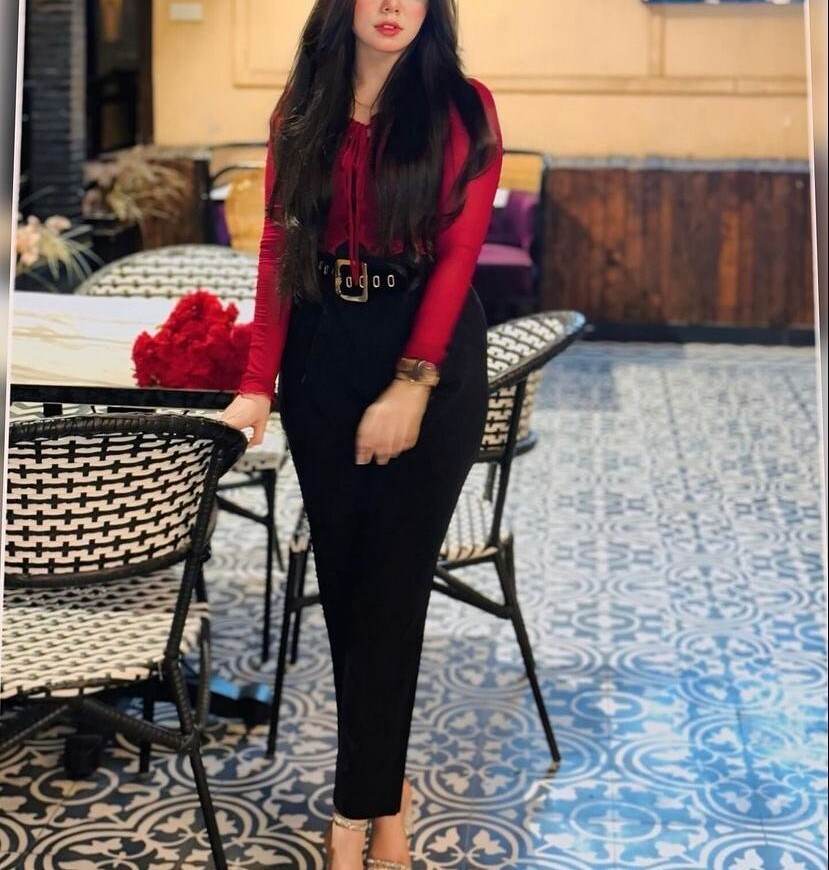 Call Girls in Mohammadpur 8448224330 Premium Escort Service