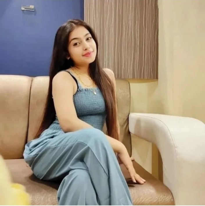 Call Girls in Goyla Village ((9999833992)) Escort Service …